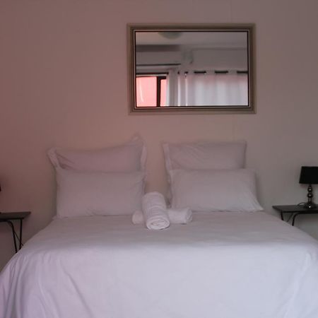 רונדו Niilo'S Guesthouse מראה חיצוני תמונה