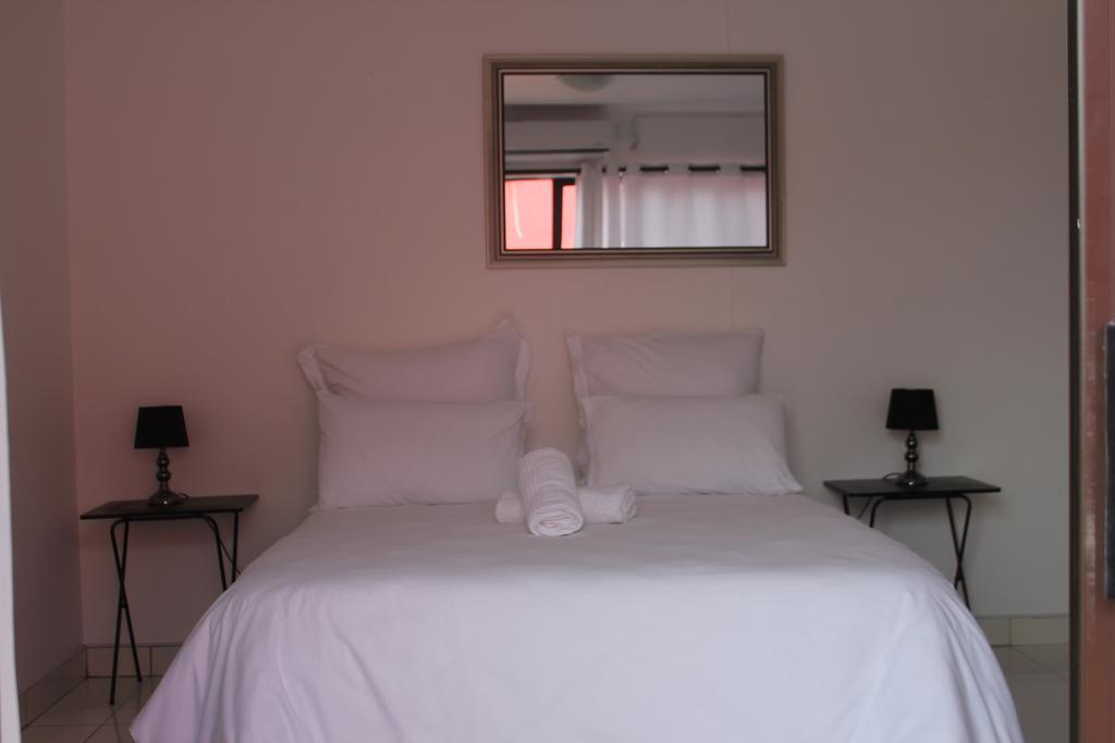 רונדו Niilo'S Guesthouse מראה חיצוני תמונה