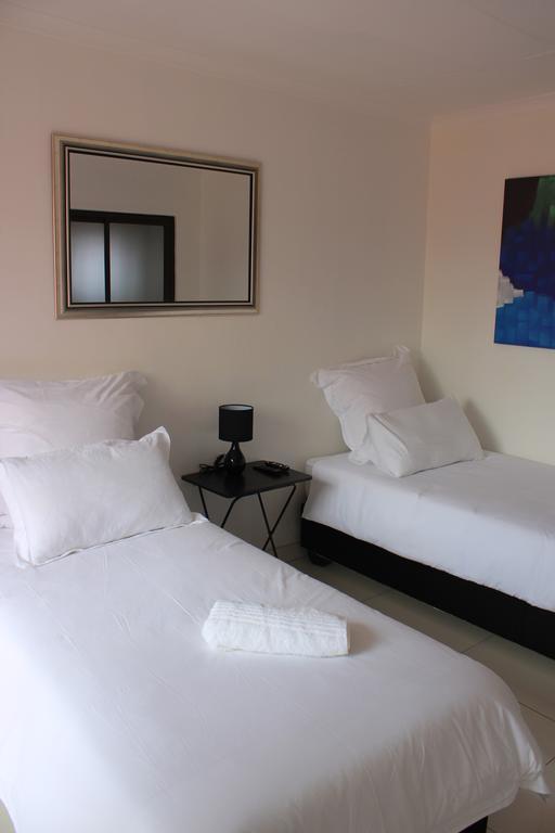 רונדו Niilo'S Guesthouse מראה חיצוני תמונה