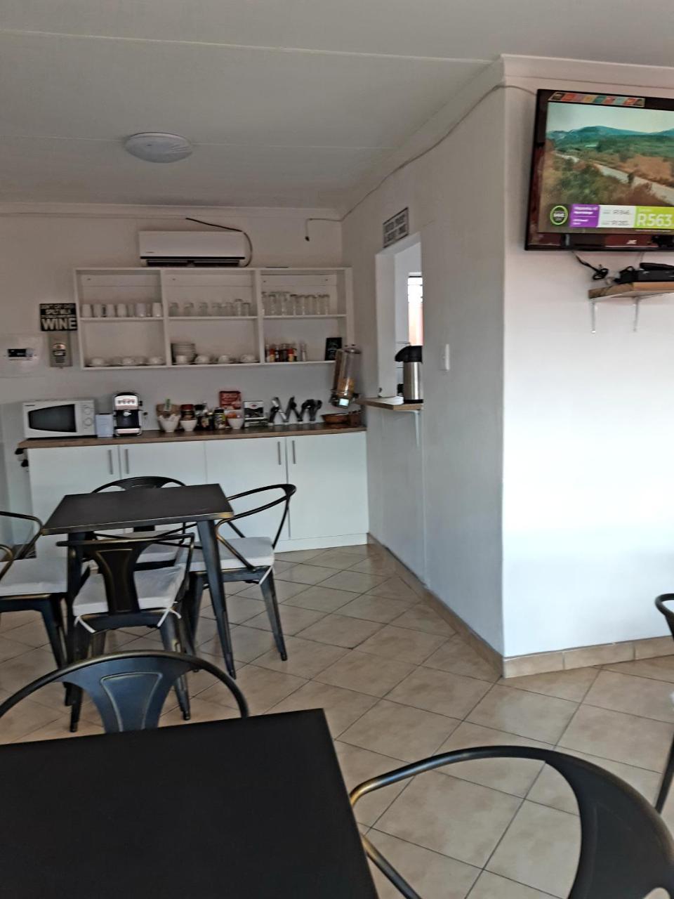 רונדו Niilo'S Guesthouse מראה חיצוני תמונה