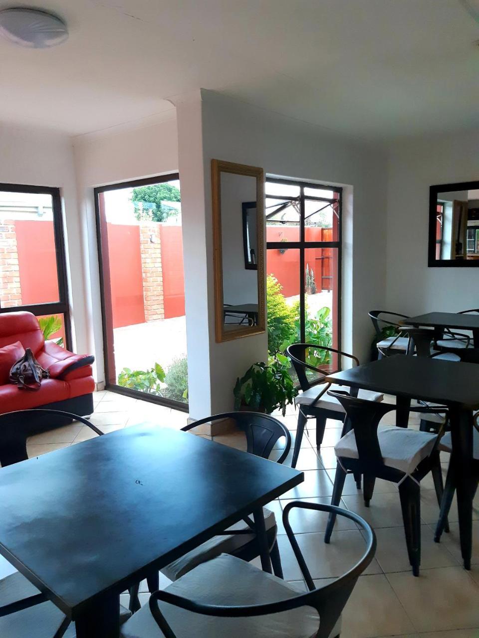 רונדו Niilo'S Guesthouse מראה חיצוני תמונה