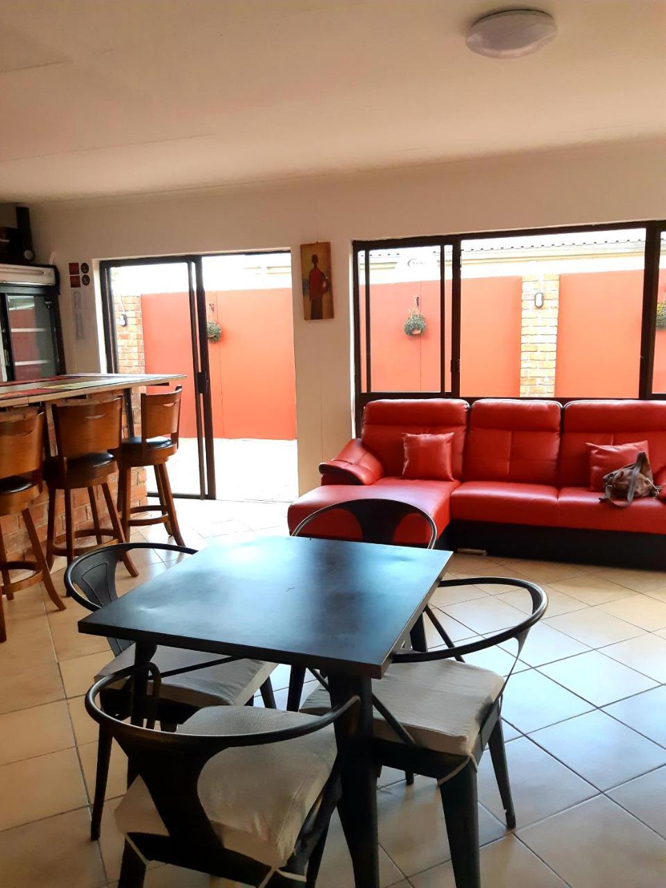 רונדו Niilo'S Guesthouse מראה חיצוני תמונה