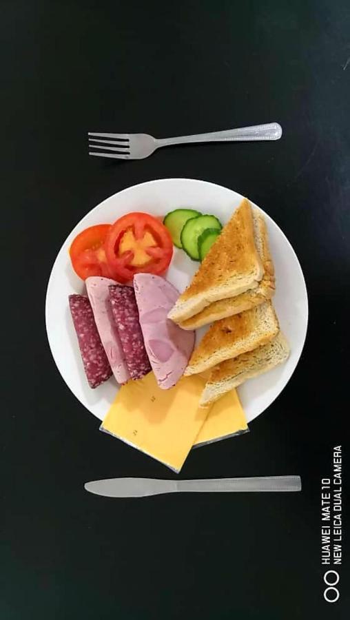 רונדו Niilo'S Guesthouse מראה חיצוני תמונה